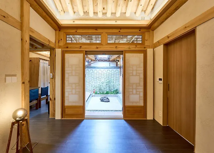 Yurangjae#jongmyo#seosunra-gil#hanok Stay#jongno Hanok Accommodation#changdeokgung Palace#bukchon Hanok Village#national Museum Of Art Appartement *