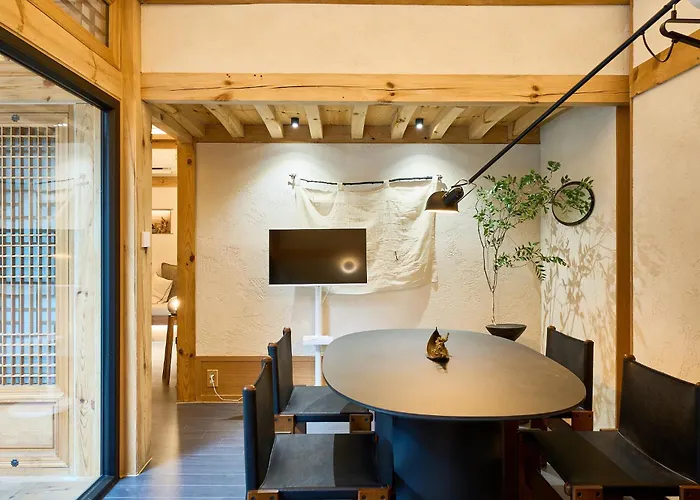 Appartement Yurangjae#jongmyo#seosunra-gil#hanok Stay#jongno Hanok Accommodation#changdeokgung Palace#bukchon Hanok Village#national Museum Of Art Seoel