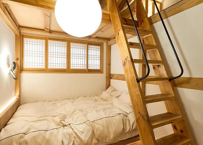Yurangjae#jongmyo#seosunra-gil#hanok Stay#jongno Hanok Accommodation#changdeokgung Palace#bukchon Hanok Village#national Museum Of Art *