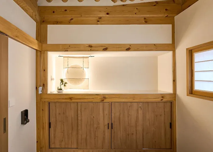 Appartement Yurangjae#jongmyo#seosunra-gil#hanok Stay#jongno Hanok Accommodation#changdeokgung Palace#bukchon Hanok Village#national Museum Of Art